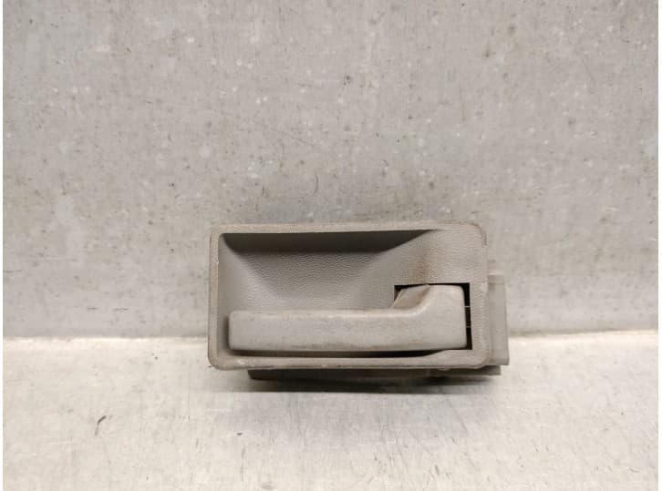 Recambio de maneta interior delantera derecha para opel corsa a tr (s83) 1.2 s (f11, m11, m19, f19) referencia OEM IAM 90119816