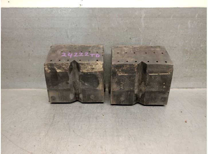 Recambio de refuerzo paragolpes trasero para renault 5 gtl ( b/c40) referencia OEM IAM 7700754507 7700754507