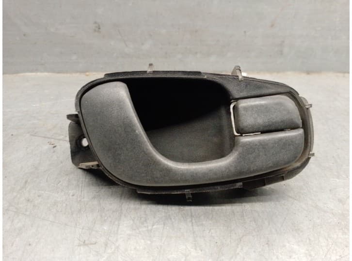 Recambio de maneta interior delantera derecha para daewoo lanos (klat) 1.5 referencia OEM IAM 96304019