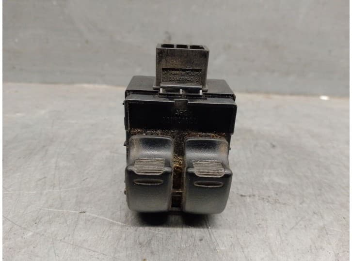 Recambio de mando elevalunas delantero izquierdo para daewoo lanos (klat) 1.5 referencia OEM IAM 96230793