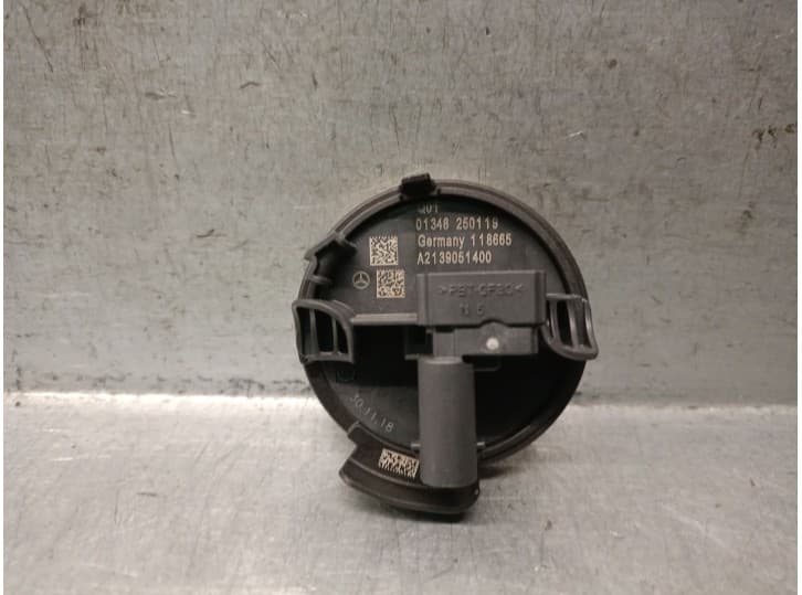 Recambio de sensor impacto para mercedes-benz clase s (w222, v222, x222) s 560 e (222.173) referencia OEM IAM A2139051400 013482