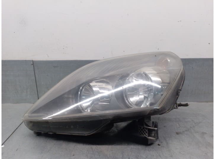 Recambio de faro izquierdo para opel zafira / zafira family b (a05) 1.9 cdti (m75) referencia OEM IAM 24451052 1216571 AUTOMOTIV