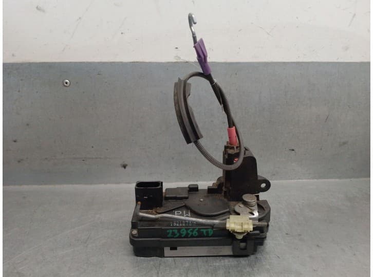 Recambio de cerradura puerta trasera derecha para opel astra h sedán (a04) 1.7 cdti (l69) referencia OEM IAM 13210739 133232