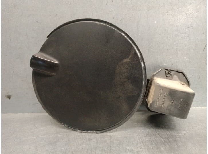 Recambio de tapa exterior combustible para opel astra h gtc (a04) 1.9 cdti (l08) referencia OEM IAM 13111667 93183914