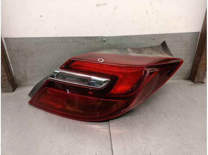 Recambio de piloto trasero derecho para opel insignia a (g09) 2.0 cdti (68) referencia OEM IAM 23160564 1222546