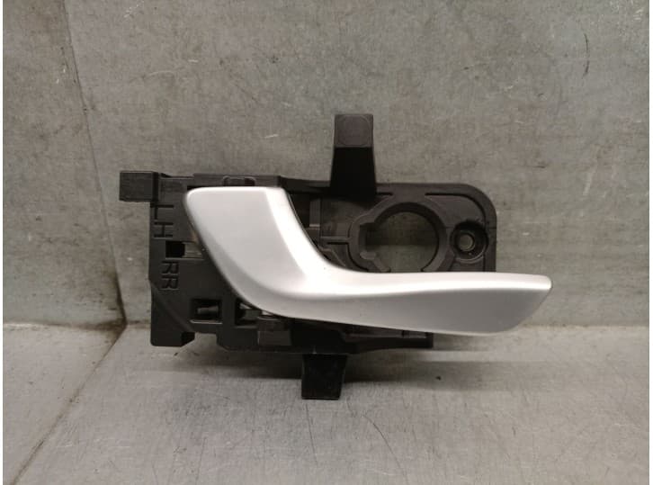 Recambio de maneta interior trasera izquierda para kia rio iv (yb, sc, fb) 1.25 referencia OEM IAM 83613H8500 83613H8500