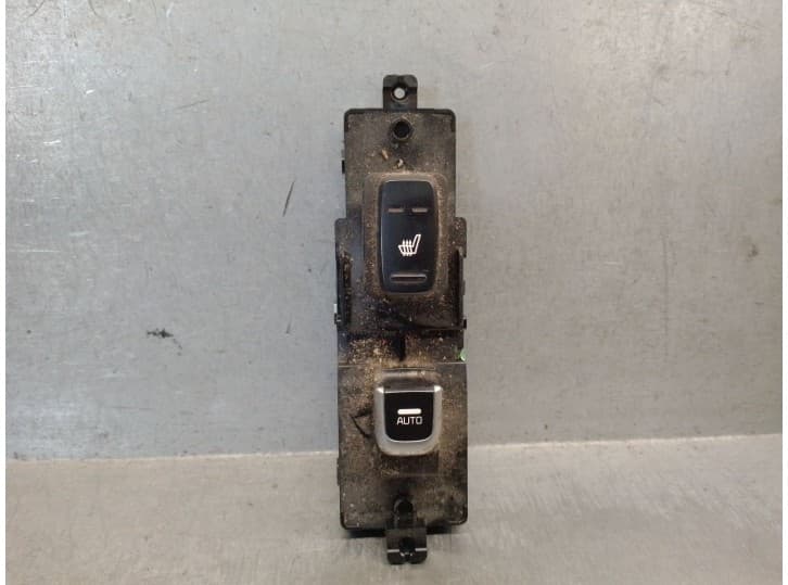 Recambio de mando elevalunas trasero derecho para kia sorento iii (um) 2.2 crdi 4wd referencia OEM IAM 93590C5110WK 93581C5110
