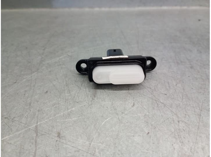 Recambio de sensor para volkswagen golf viii (cd1, da1) 1.5 etsi referencia OEM IAM 1EA915211A 1EA915211A