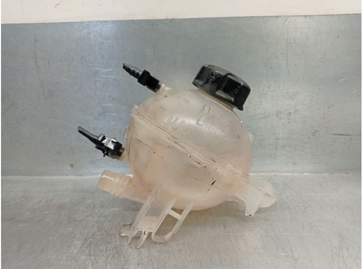 Recambio de deposito expansion para opel combo furgoneta/monovolumen (k9) 1.5 d referencia OEM IAM 9678514680