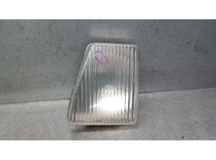 Recambio de faro antiniebla izquierdo para volkswagen passat b2 variant (33b) 1.6 d referencia OEM IAM 321941065A 321941065A