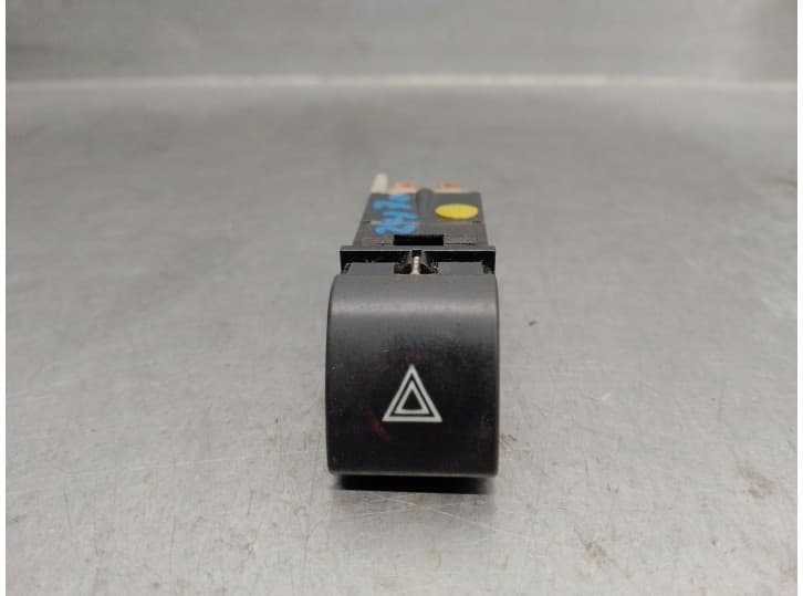 Recambio de warning para skoda felicia ii station wagon (6u5) 1.6 referencia OEM IAM 6U0953235 6U0953235