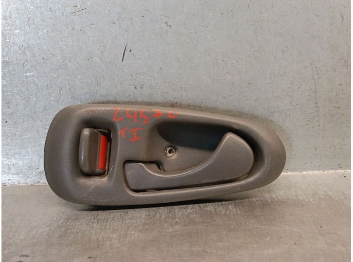 Recambio de maneta interior trasera izquierda para mitsubishi l200 (k7_t, k6_t, k5_t) 2.5 td 4wd (k74t) referencia OEM IAM MR432