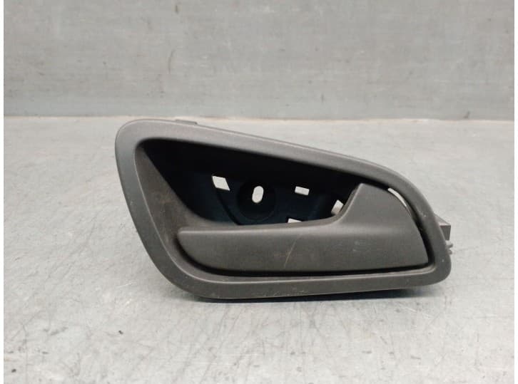 Recambio de maneta interior delantera derecha para ford transit courier b460 furgoneta/monovolumen 1.5 tdci referencia OEM IAM E