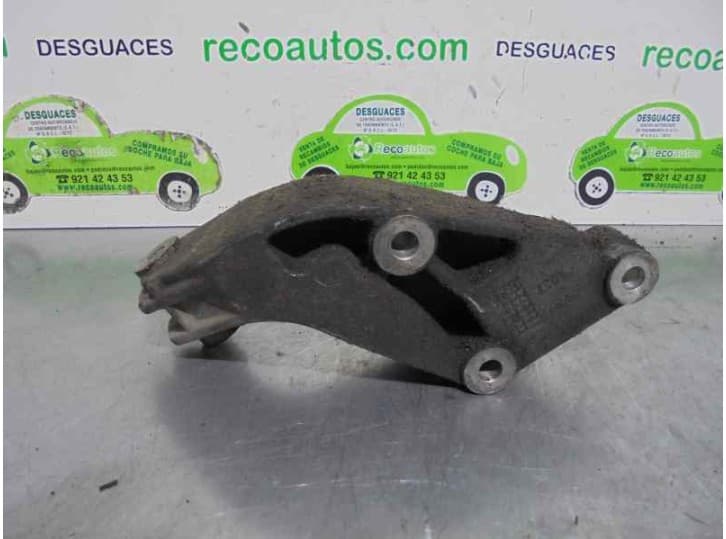 Recambio de soporte motor izquierdo para lancia y (840_) 1.1 (840ae) referencia OEM IAM 7737417