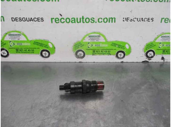 Recambio de inyector para volkswagen transporter t4 furgoneta (70a, 70h, 7da, 7dh, 70j) 1.9 d referencia OEM IAM KCA30S44 068130