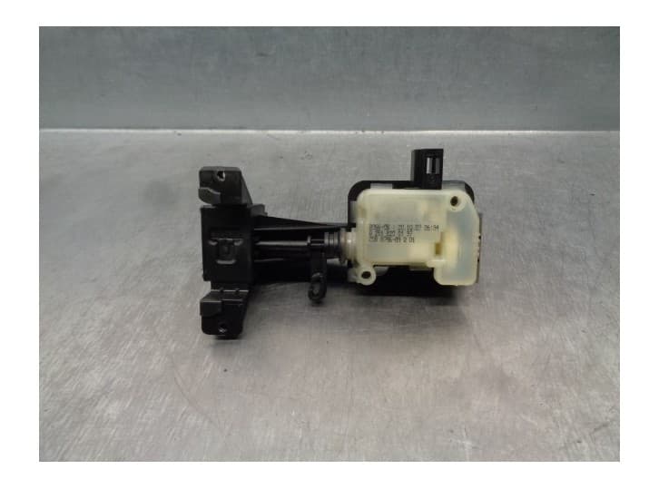 Recambio de motor tapa deposito combustible para mercedes-benz clase s (w221, v221) s 320 cdi (221.022, 221.122) referencia OEM