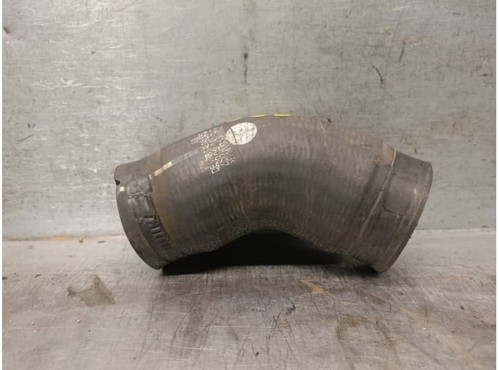 Recambio de tubo para audi a3 limousine (8vs, 8vm) 1.6 tdi referencia OEM IAM 04L145828D 04L145828D