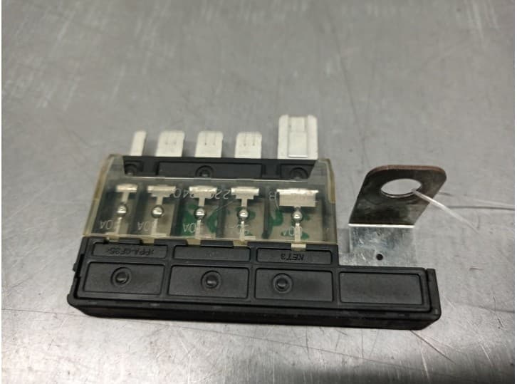 Recambio de caja reles / fusibles para hyundai ioniq 5 (ne) (bev) referencia OEM IAM 1898010011