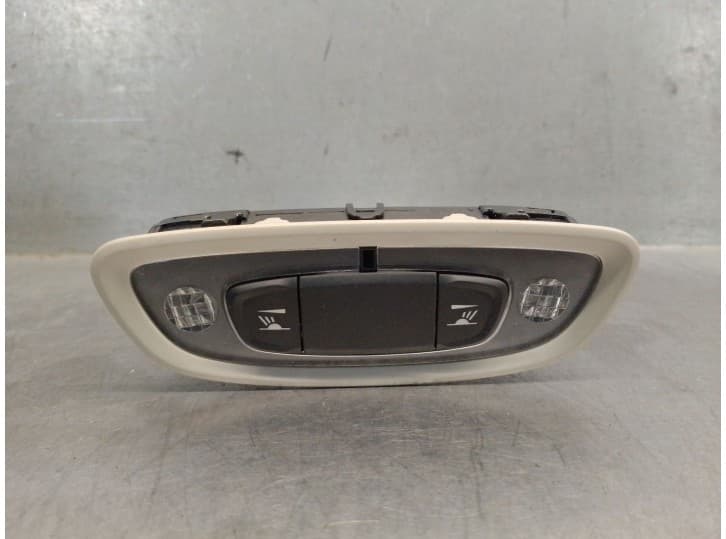 Recambio de luz interior para volvo xc90 ii (256) d5 awd referencia OEM IAM 31457641 32289763