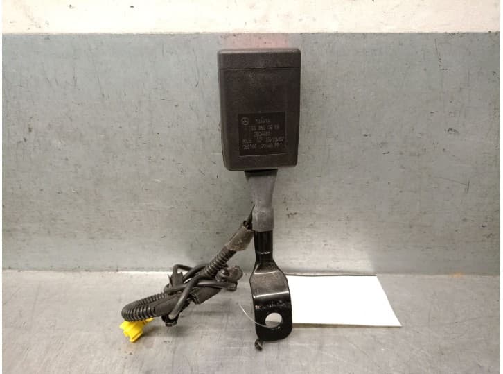 Recambio de enganche cinturon delantero izquierdo para mercedes-benz gle (w166) 250 d 4-matic (166.004) referencia OEM IAM A1668