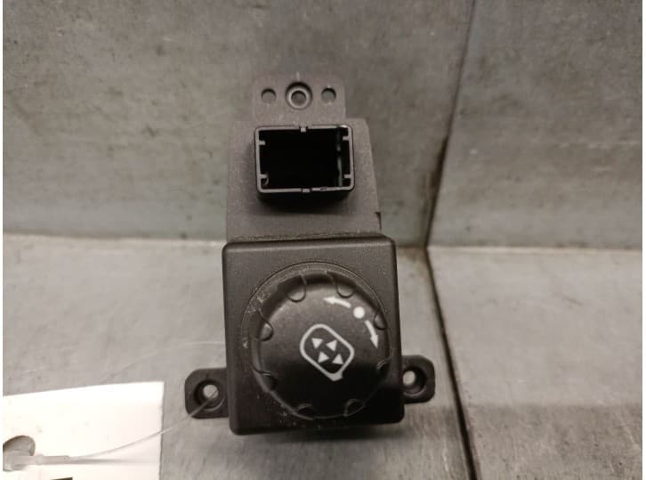 Recambio de mando retrovisor para ssangyong korando (ck) 2.0 referencia OEM IAM 8550134000HDV 8550134000HDV