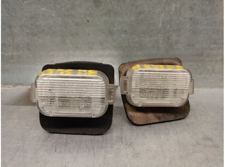 Recambio de piloto matricula para mazda 3 (bm, bn) 2.2 d referencia OEM IAM BHP151270A BHP151270A