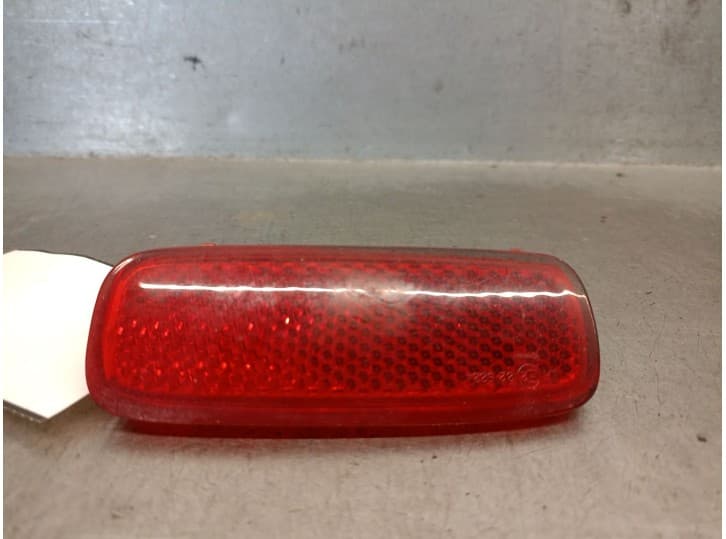 Recambio de piloto trasero izquierdo paragolpes para peugeot 107 (pm_, pn_) 1.0 referencia OEM IAM 6340E7 6340E7