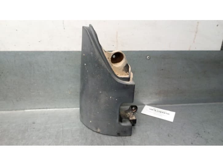 Recambio de molduras traseras para renault kangoo express (fw0/1_) 1.5 dci 75 (fw07, fw10, fw04) referencia OEM IAM 8200557181 8