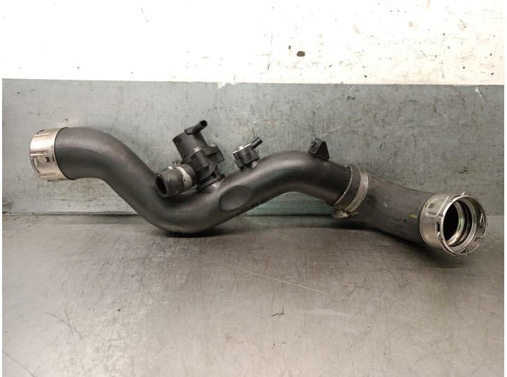 Recambio de tubo para hyundai i30 station wagon (pde) 1.0 t-gdi hybrid 48v referencia OEM IAM 227307600 2827307630