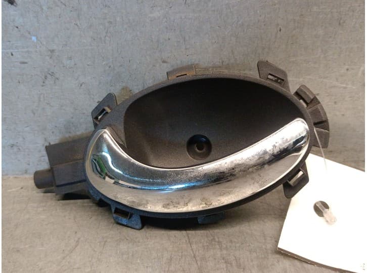 Recambio de maneta interior trasera izquierda para rover 75 i tourer (rj) 2.0 cdti referencia OEM IAM 204D2