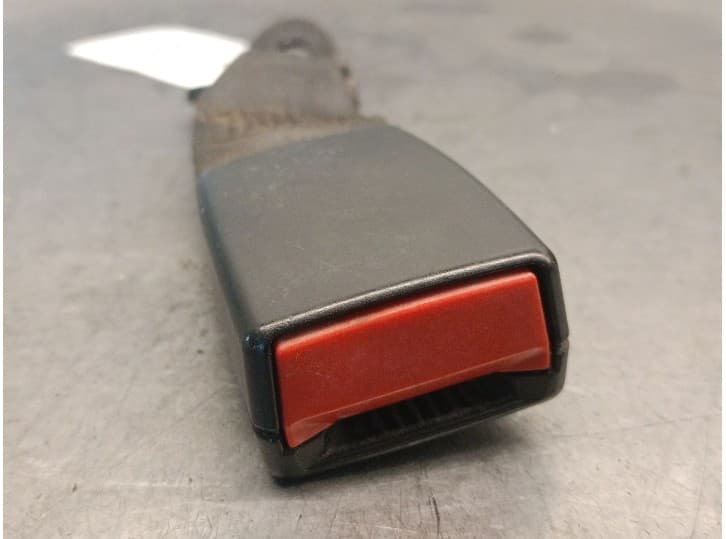 Recambio de enganche cinturon trasero izquierdo para rover 75 i tourer (rj) 2.0 cdti referencia OEM IAM T70284 204D2