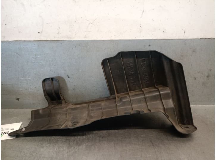 Recambio de calandra delantera de radiador para hyundai i30 station wagon (pde) 1.0 t-gdi hybrid 48v referencia OEM IAM 29136G47