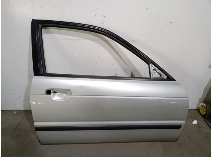 Recambio de puerta delantera derecha para suzuki baleno hatchback (eg) 1.6 i 16v (sy416) referencia OEM IAM 6800161G10 6800161G1
