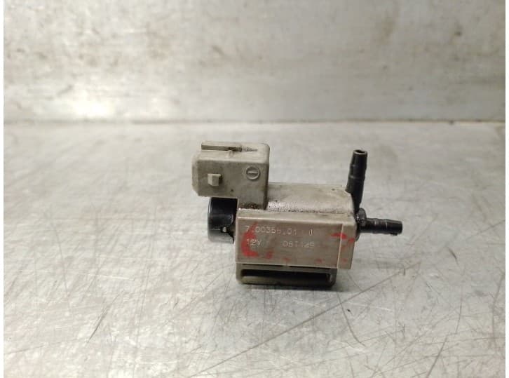 Recambio de electrovalvula vacio para land rover range rover iii (l322) 3.6 d 4x4 referencia OEM IAM 70035801 70035801