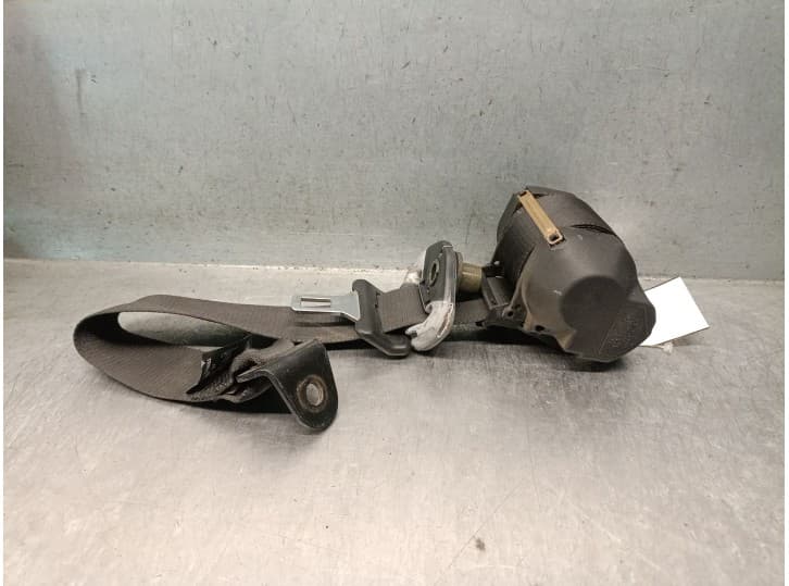 Recambio de cinturon seguridad trasero derecho para ford escort v (aal, abl) 1.6 i 16v referencia OEM IAM 94ABA611B68 7163095