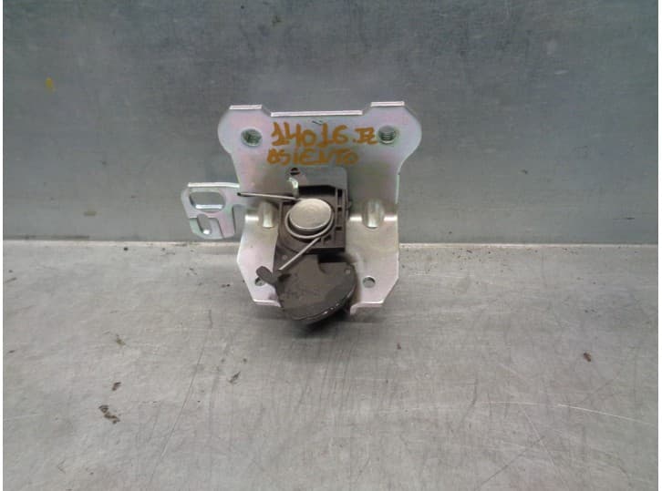 Recambio de cerradura asientos traseros para mercedes-benz clase c (w204) c 320 cdi (204.022) referencia OEM IAM A2049200572