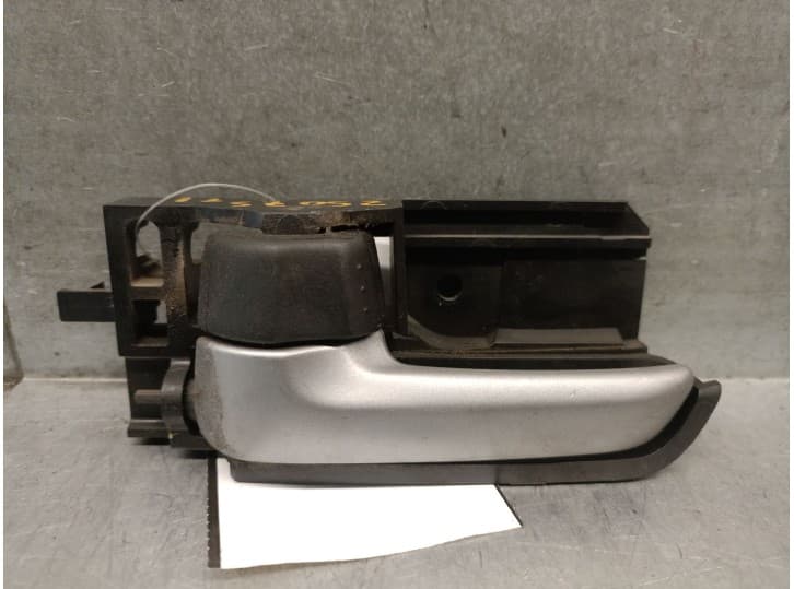 Recambio de maneta interior trasera izquierda para suzuki sx4 (ey, gy) 1.6 vvt (rw 416) referencia OEM IAM 8313062J30BWL 8313062