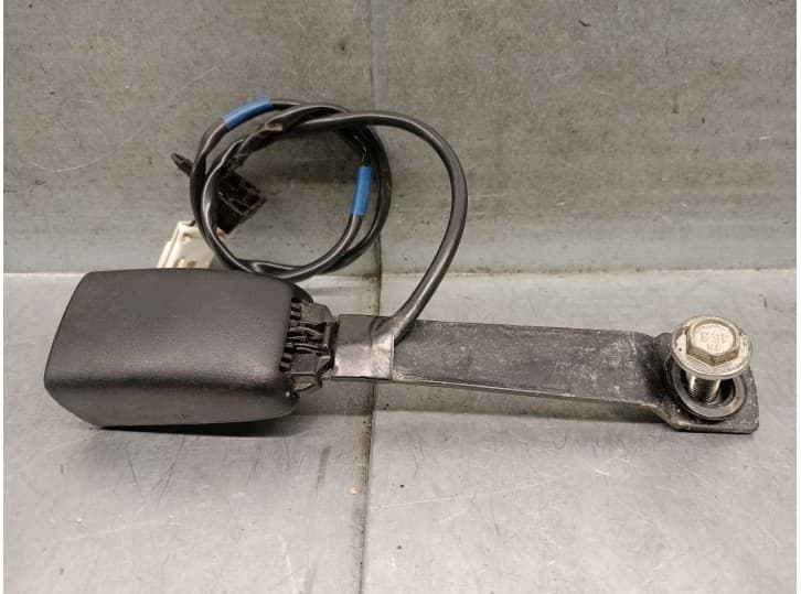 Recambio de enganche cinturon delantero izquierdo para subaru forester (sh_) 2.0 d awd (shh) referencia OEM IAM 64630SC000AR 646