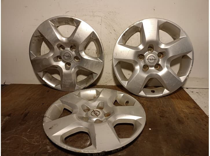 Recambio de tapacubos para opel zafira / zafira family b (a05) 1.9 cdti (m75) referencia OEM IAM 13198634