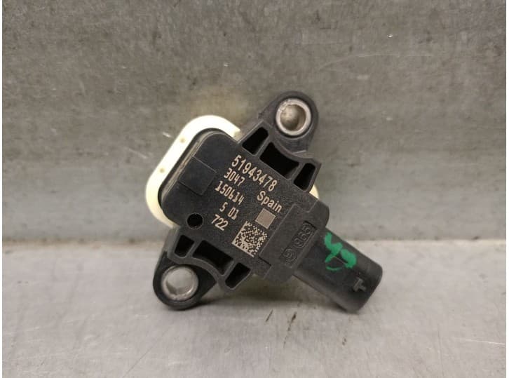 Recambio de sensor impacto para jeep renegade suv (bu, b1, bv) 1.6 crd referencia OEM IAM 51943478 51943478
