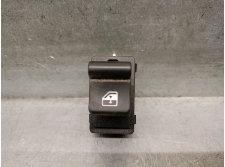 Recambio de mando elevalunas trasero derecho para jeep renegade suv (bu, b1, bv) 1.6 crd referencia OEM IAM 30170844 5VH85LXHAA