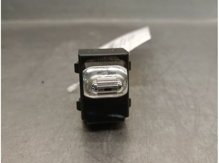 Recambio de mando elevalunas trasero derecho para chrysler 300m (lr) 2.7 v6 24v referencia OEM IAM 4760978AA 4760978AA