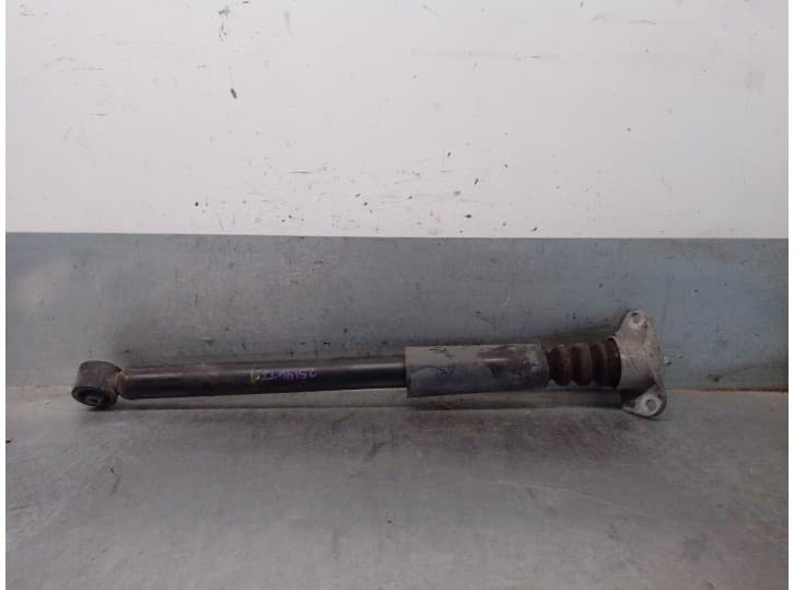 Recambio de amortiguador trasero izquierdo para skoda fabia iii station wagon (nj5) 1.2 tsi referencia OEM IAM 6C0513025AK 6C051