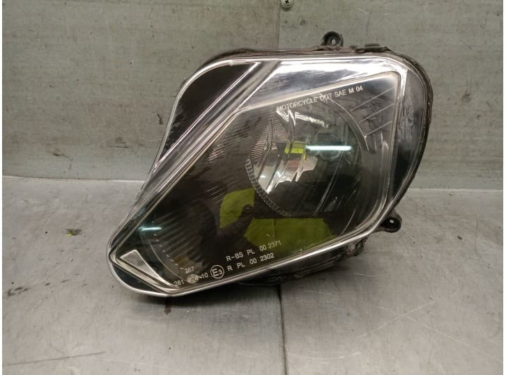 Recambio de faro izquierdo para derbi gpr 50cc 2005 gpr 50 - gr 1a referencia OEM IAM 00H0124011 00H0124011