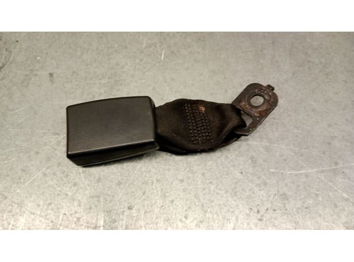 Recambio de enganche cinturon trasero derecho para smart forfour (454) 1.5 cdi (454.001) referencia OEM IAM A4548601005 A4548601