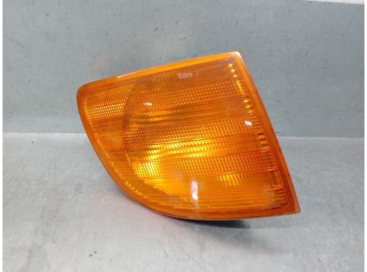 Recambio de piloto delantero derecho para mercedes-benz vito autobús (w638) 112 cdi 2.2 (638.194) referencia OEM IAM A6388200121