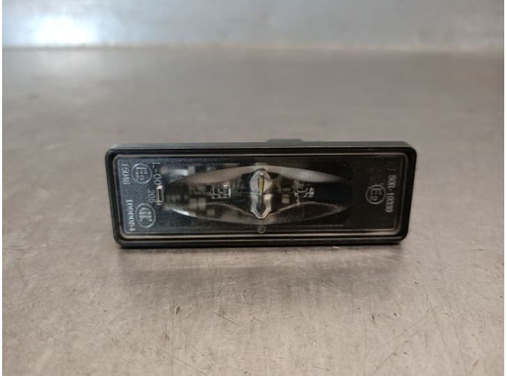 Recambio de piloto matricula para opel mokka 1.2 (76) referencia OEM IAM 9815225980