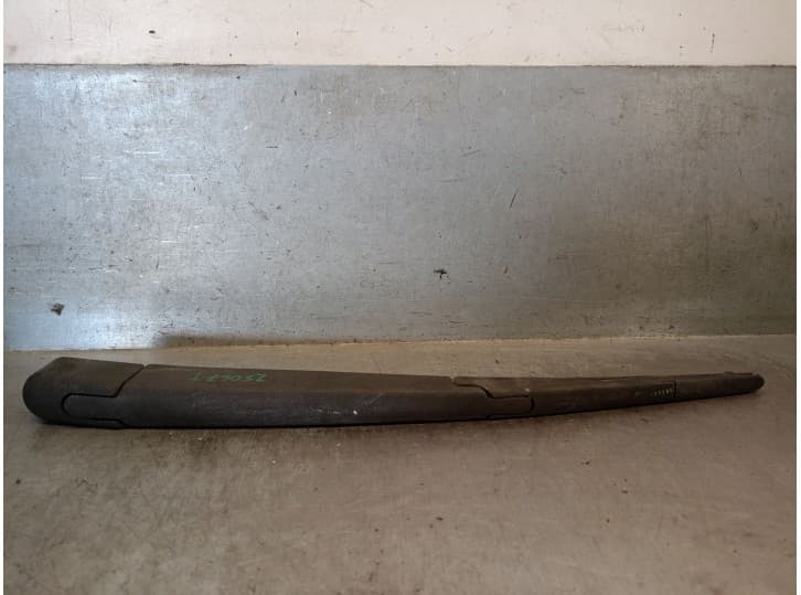 Recambio de brazo limpia trasero para ssangyong rexton (y400, y450) 2.2 xdi a las 4 ruedas (poe) referencia OEM IAM 672960