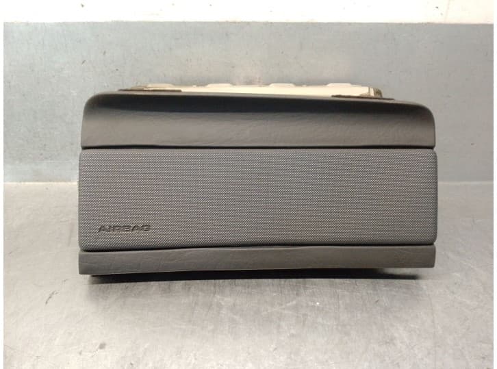 Recambio de airbag delantero derecho para audi cabriolet b3 (8g7) 1.9 tdi referencia OEM IAM 8A1880201AA 8A1880201M
