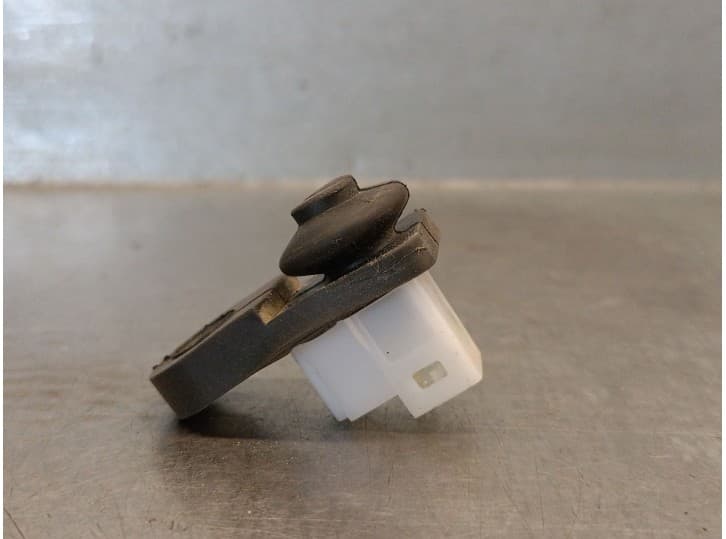 Recambio de interruptor para ssangyong rexton (y400, y450) 2.2 xdi a las 4 ruedas (poe) referencia OEM IAM 8573008000